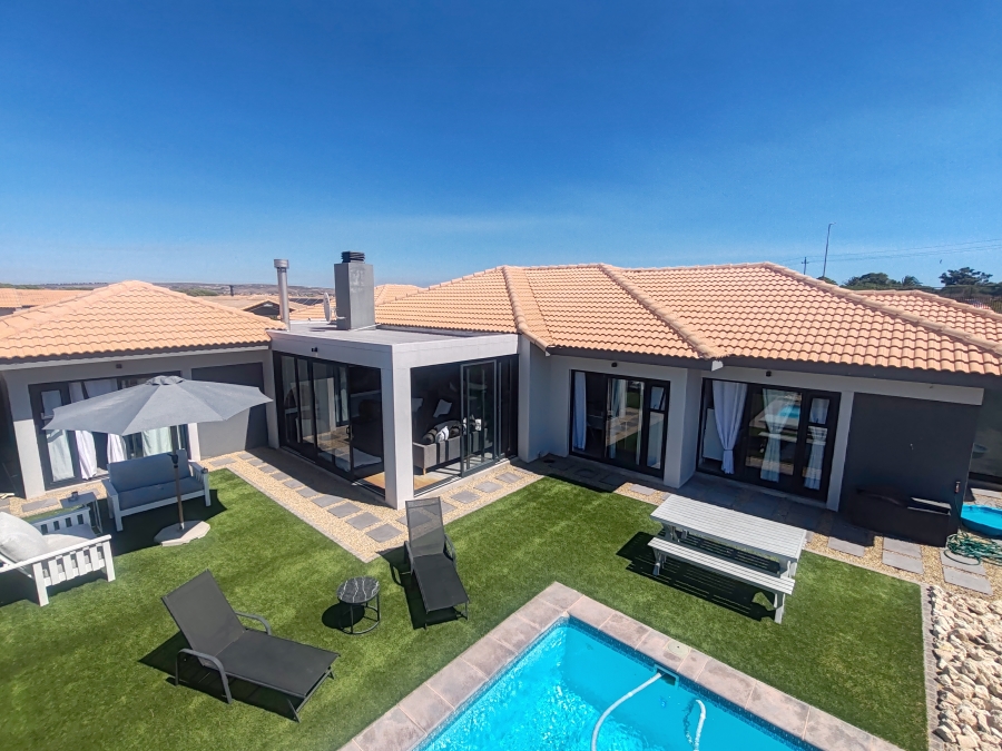 4 Bedroom Property for Sale in Langebaan Country Estate Western Cape